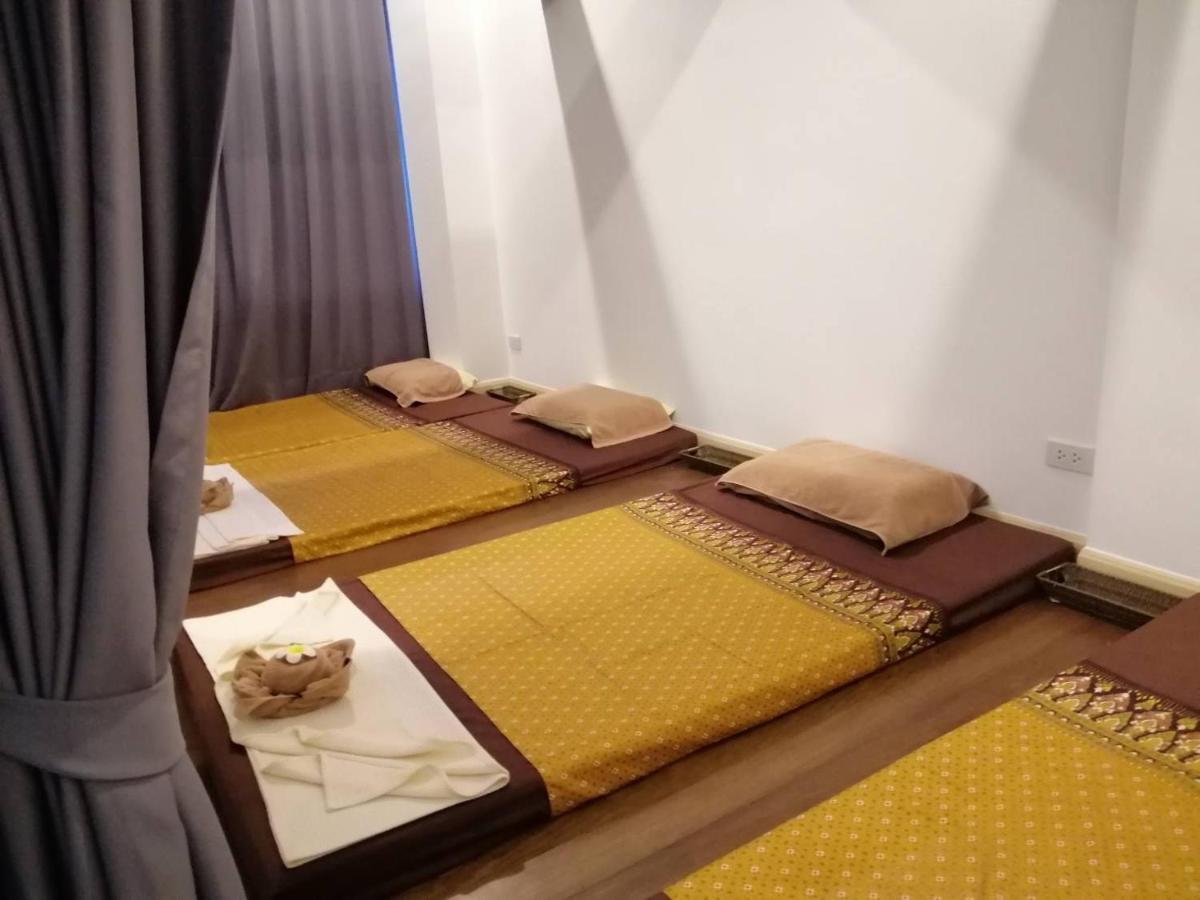 The Square 101 Hotel Bangkok Bagian luar foto
