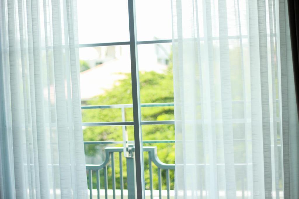 The Square 101 Hotel Bangkok Bagian luar foto