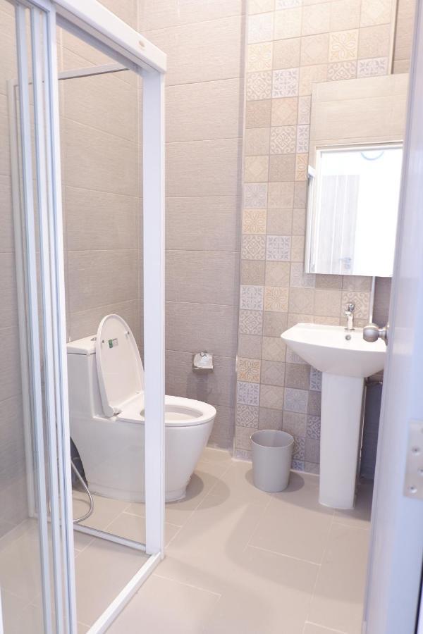 The Square 101 Hotel Bangkok Bagian luar foto